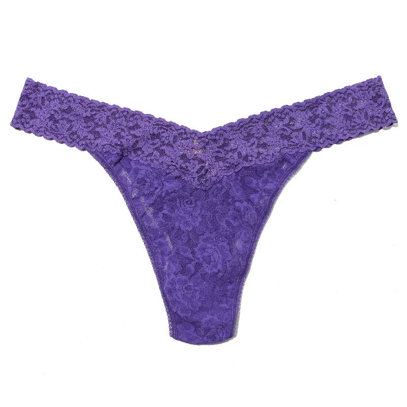 Plus Size Signature Lace Original Rise Thong | Wild Violet Purple