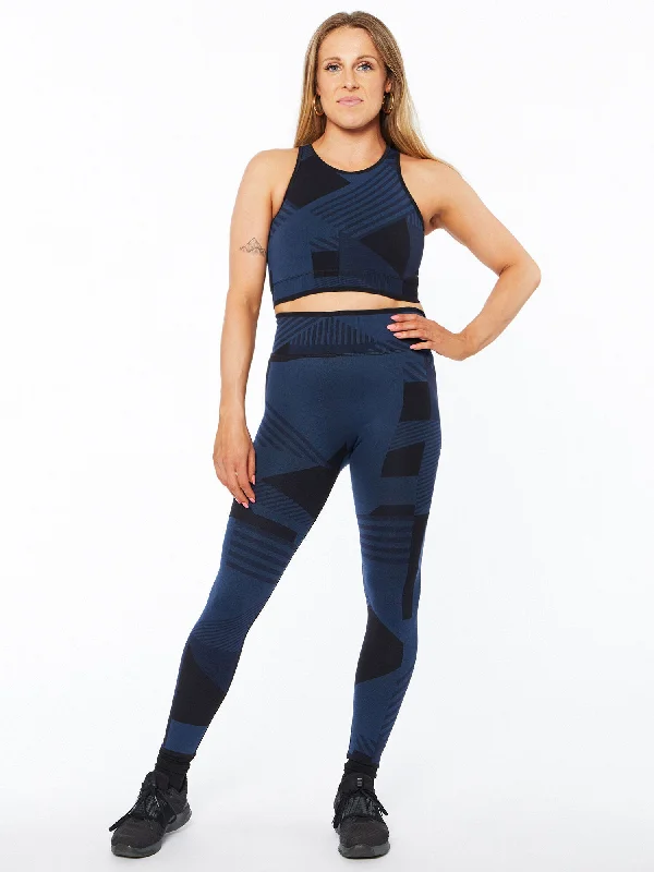 Sweaty Betty | Interval Seamless Longline Bra | Navy Blue Block Jacquard