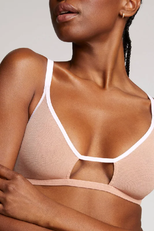 Sieve Cutout Bra in Buff + White